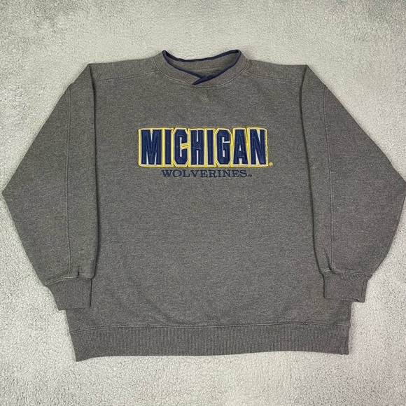 Michigan wolverines sweatshirt - Picture 2 of 4